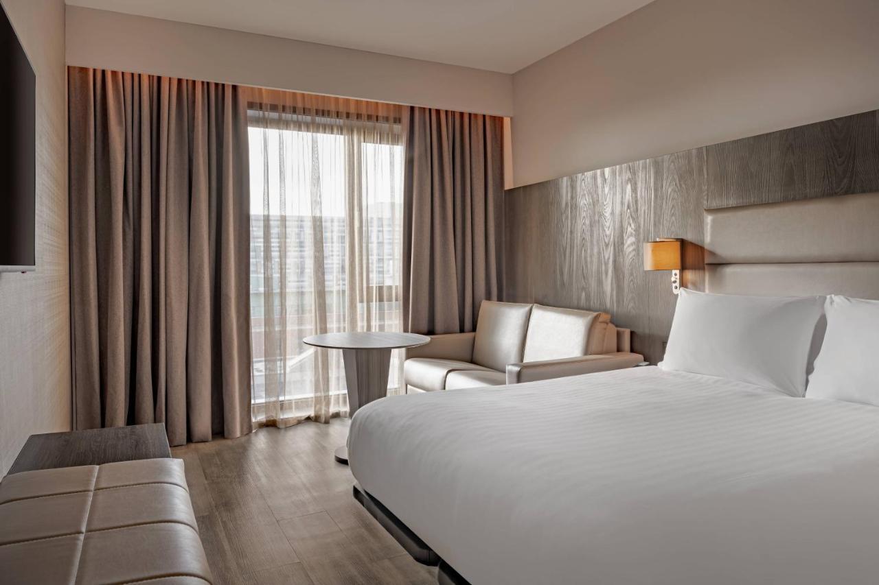 Ac Hotel By Marriott Manchester City Centre Zewnętrze zdjęcie