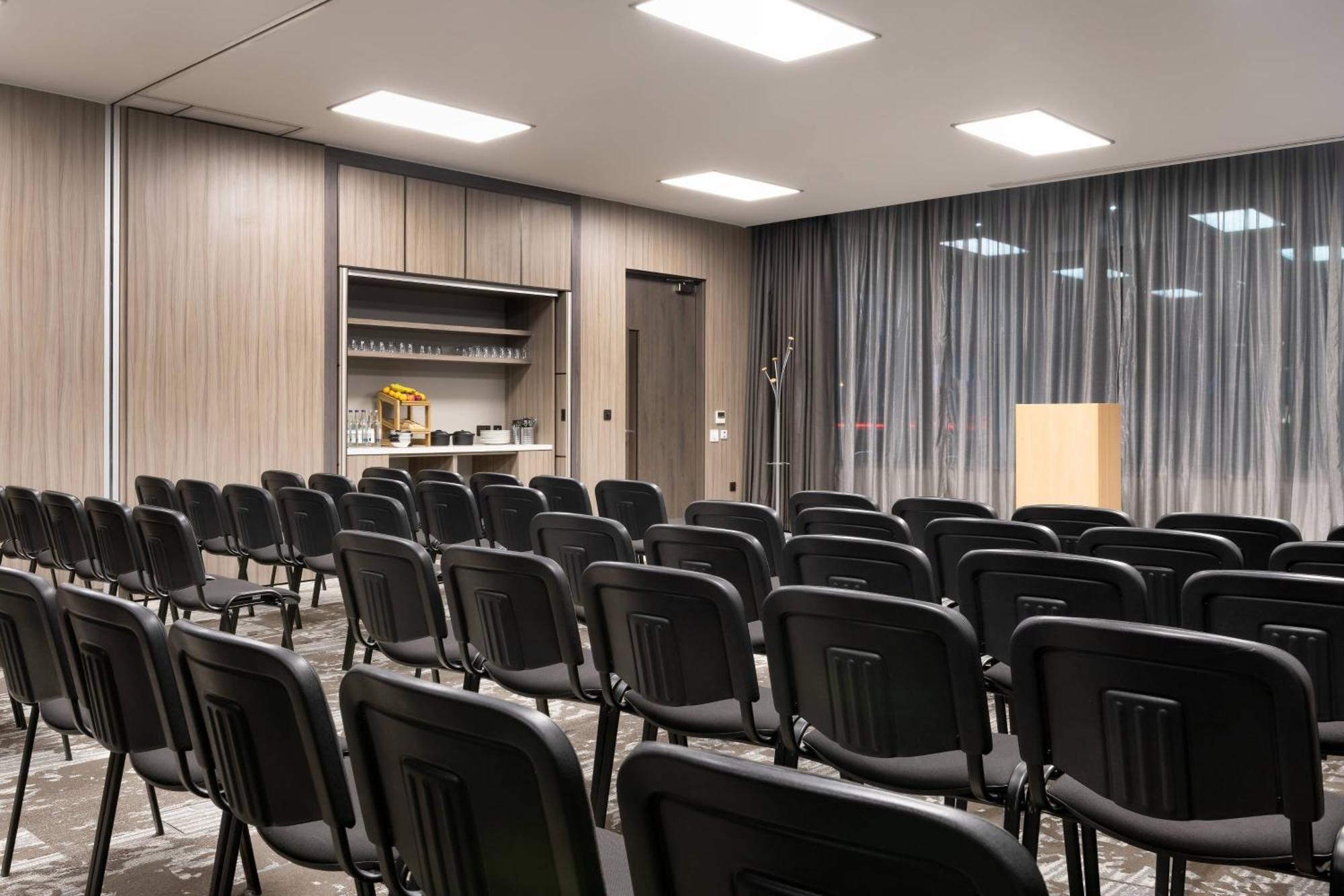 Ac Hotel By Marriott Manchester City Centre Zewnętrze zdjęcie